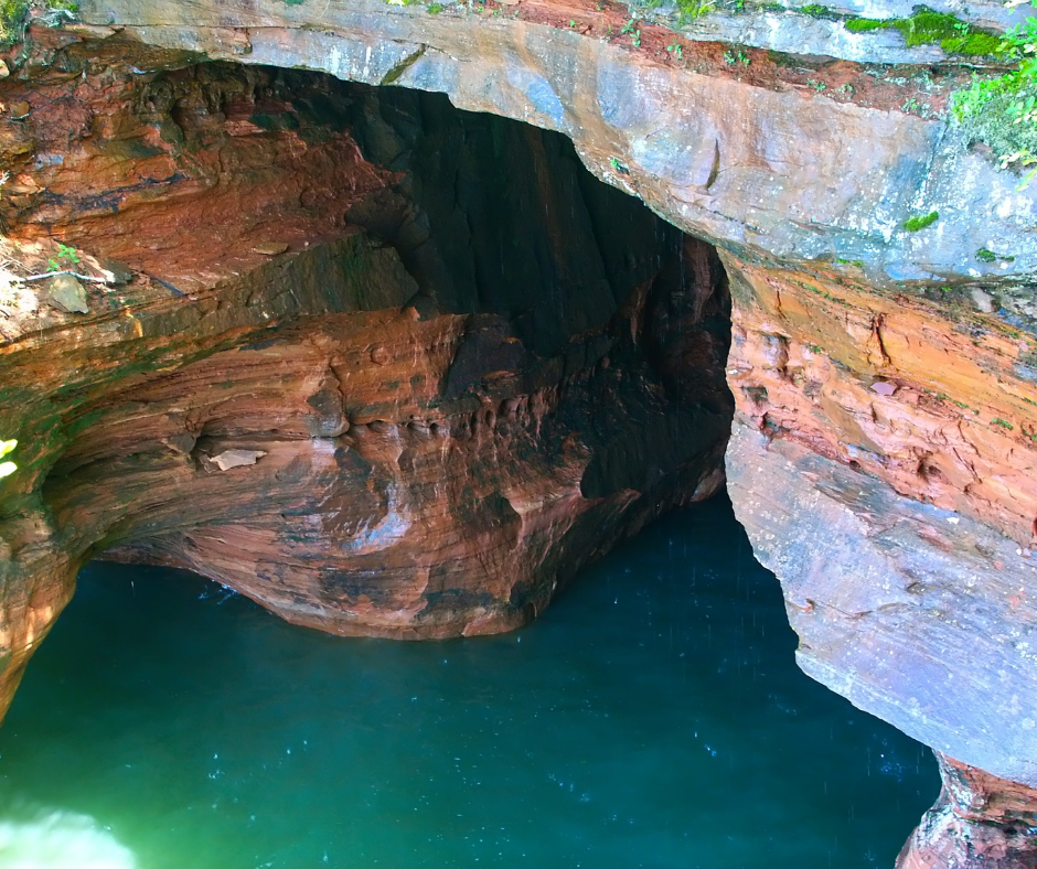 The Top Caves to Visit in Wisconsin