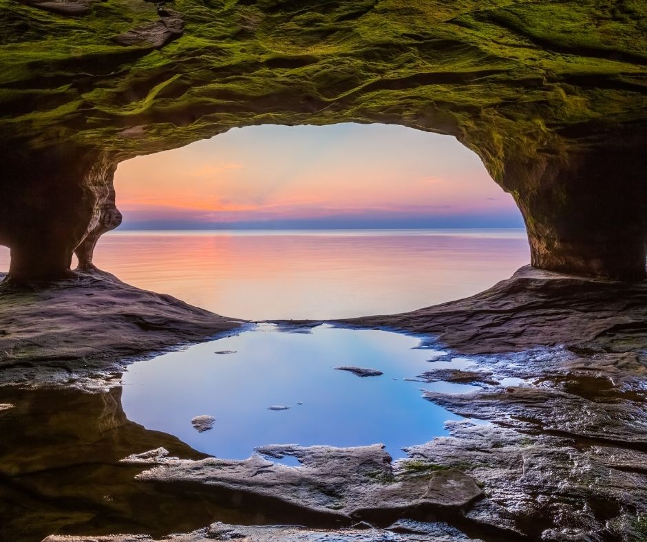 Best Caves in Michigan