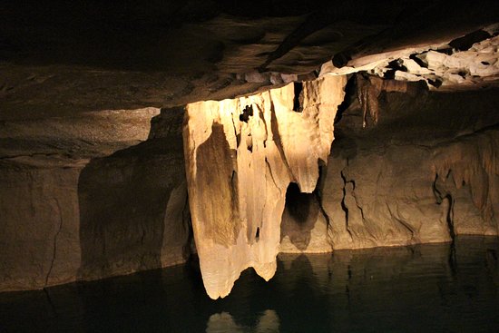 Ultimate Guide to Bluespring Caverns, Indiana (Tours, Pricing, History, Map)